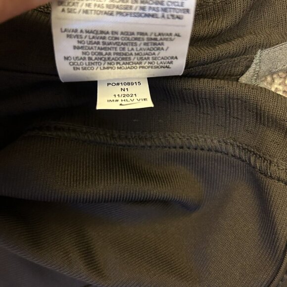 NWT $85 Nike Cleveland Browns NFL Baker Mayfield #6 Football Jersey Youth Size L - Picture 14 of 14